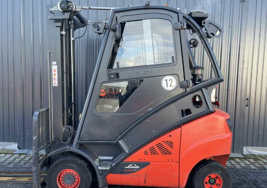 Linde H25T-02/600 - Gāzes iekrāvējs: foto 2 Linde H25T-02/600 - Gāzes iekrāvējs: foto 2