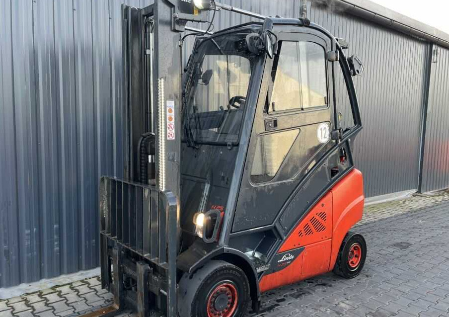 Linde H25T-02/600 - Gāzes iekrāvējs: foto 1 Linde H25T-02/600 - Gāzes iekrāvējs: foto 1