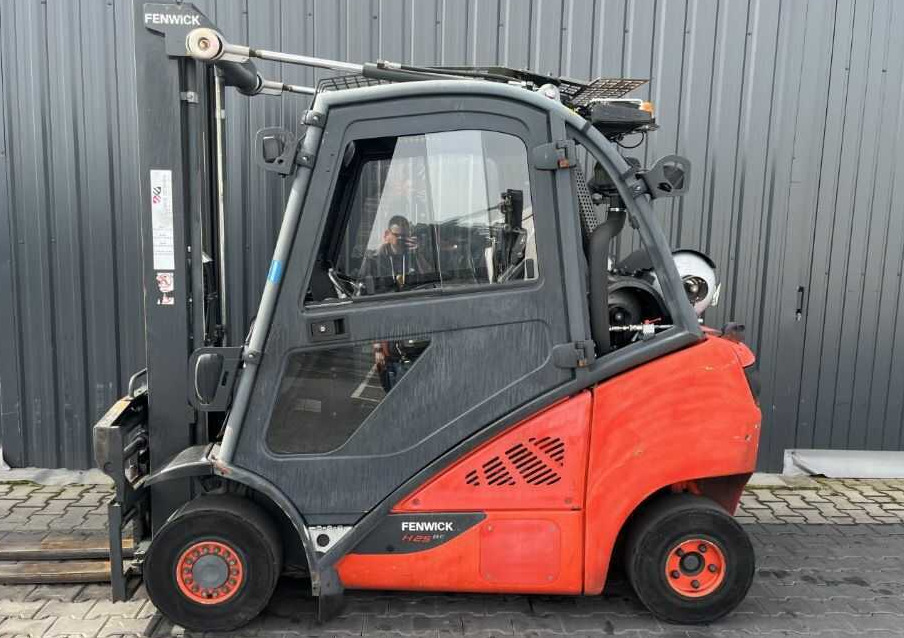 Linde H25T-02 - Gāzes iekrāvējs: foto 2 Linde H25T-02 - Gāzes iekrāvējs: foto 2