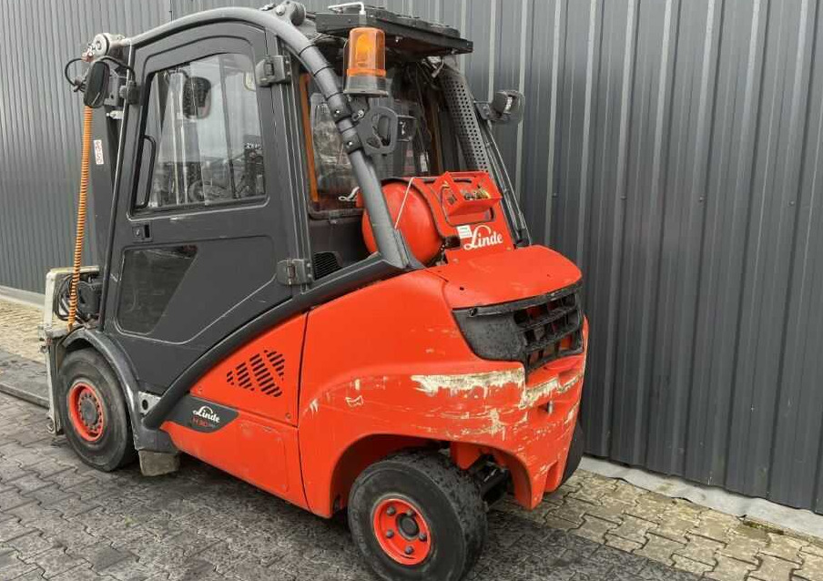 Linde H30T-02 - Gāzes iekrāvējs: foto 3 Linde H30T-02 - Gāzes iekrāvējs: foto 3