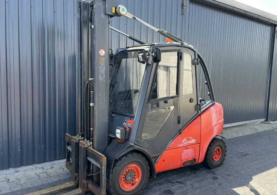 Linde H35D - Dīzeļiekrāvējs: foto 1 Linde H35D - Dīzeļiekrāvējs: foto 1