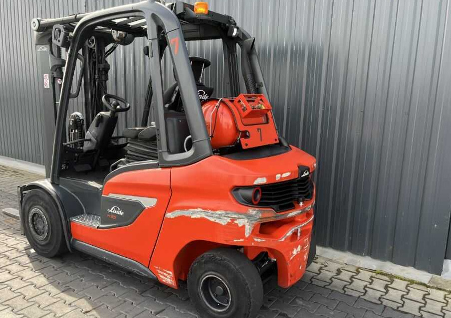 Linde H35T-01 - Gāzes iekrāvējs: foto 3 Linde H35T-01 - Gāzes iekrāvējs: foto 3