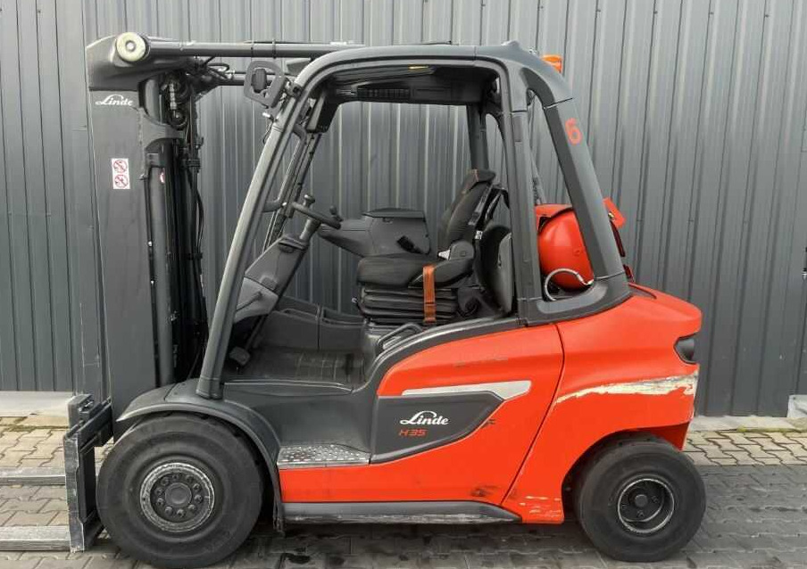 Linde H35T-01 - Gāzes iekrāvējs: foto 2 Linde H35T-01 - Gāzes iekrāvējs: foto 2