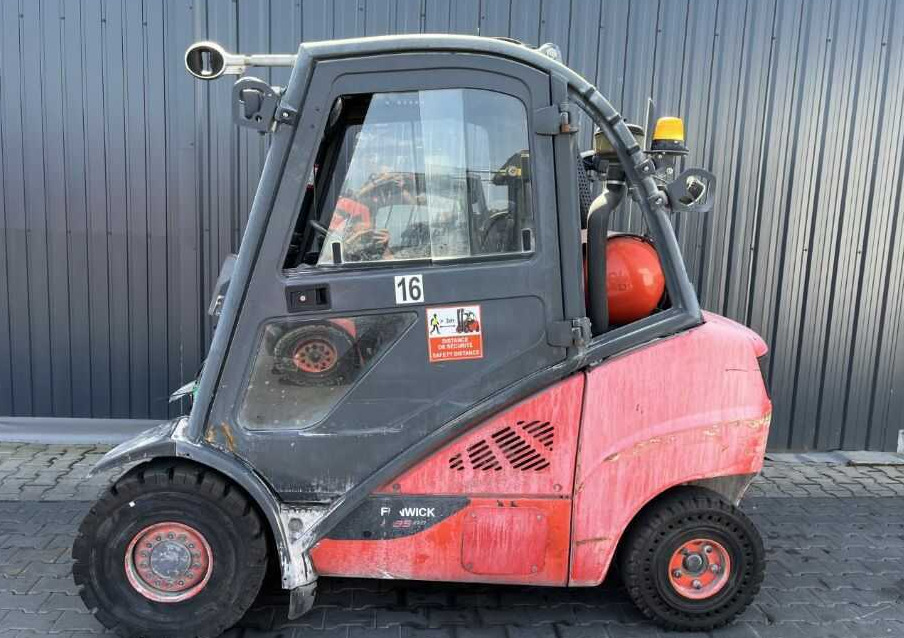 Linde H35T-02 - Gāzes iekrāvējs: foto 2 Linde H35T-02 - Gāzes iekrāvējs: foto 2