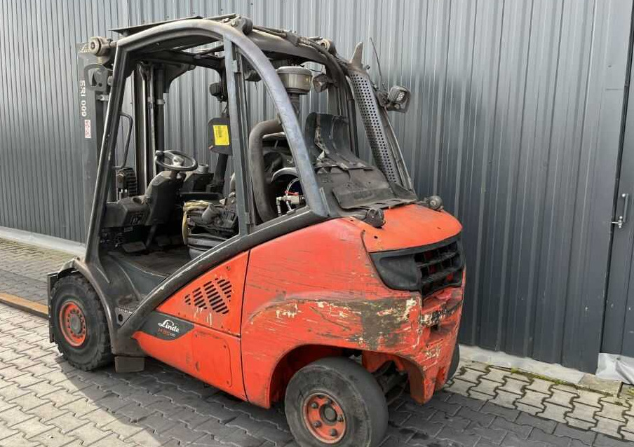 Linde H35T-02 - Gāzes iekrāvējs: foto 3 Linde H35T-02 - Gāzes iekrāvējs: foto 3