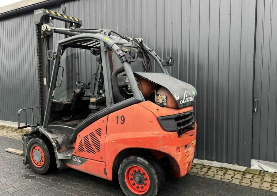 Linde H40CNG-02 - Gāzes iekrāvējs: foto 1 Linde H40CNG-02 - Gāzes iekrāvējs: foto 1