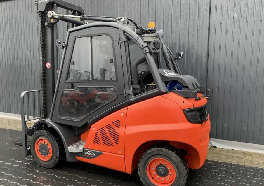 Linde H40T-02 - Gāzes iekrāvējs: foto 1 Linde H40T-02 - Gāzes iekrāvējs: foto 1