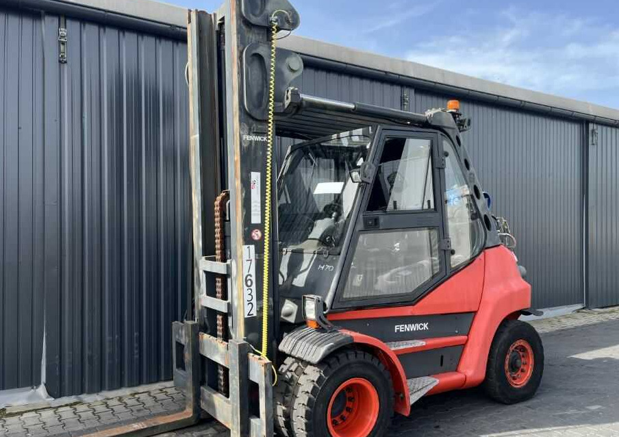 Linde H70T-01 - Gāzes iekrāvējs: foto 1 Linde H70T-01 - Gāzes iekrāvējs: foto 1