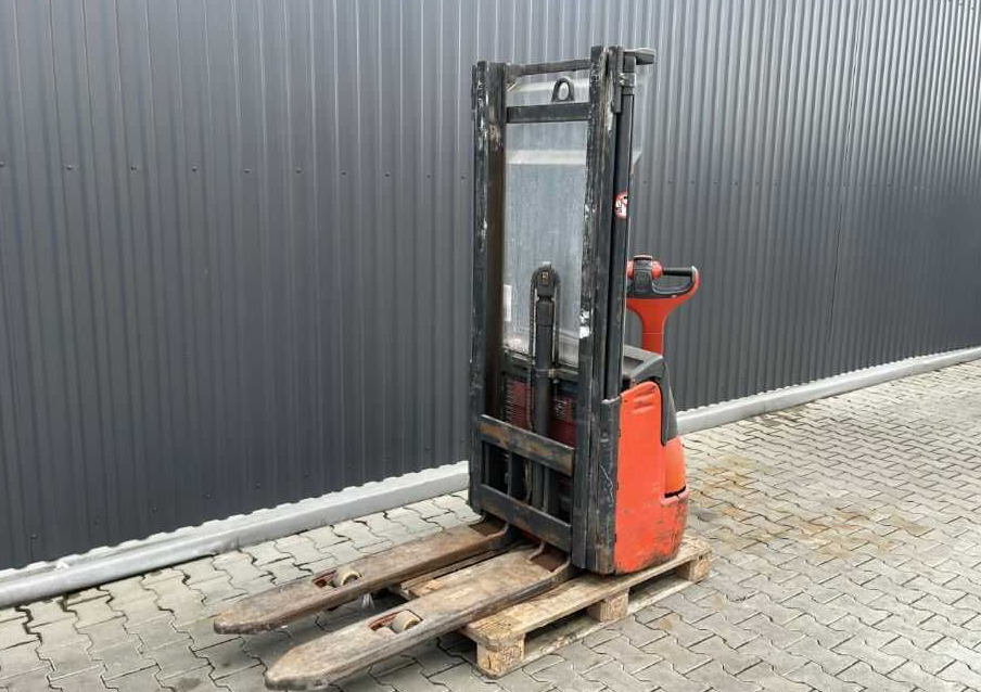 Linde L10 - Krautņotājs: foto 1 Linde L10 - Krautņotājs: foto 1