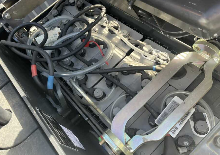 Linde N20Li - Komplektētājs: foto 4 Linde N20Li - Komplektētājs: foto 4