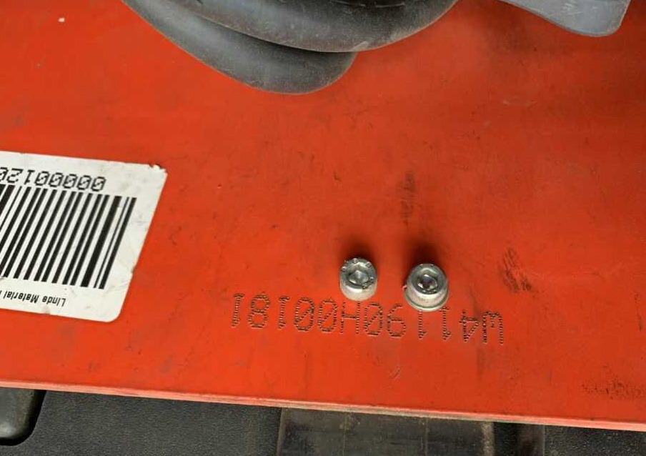 Linde P30C - Noliktavas vilcējs: foto 4 Linde P30C - Noliktavas vilcējs: foto 4