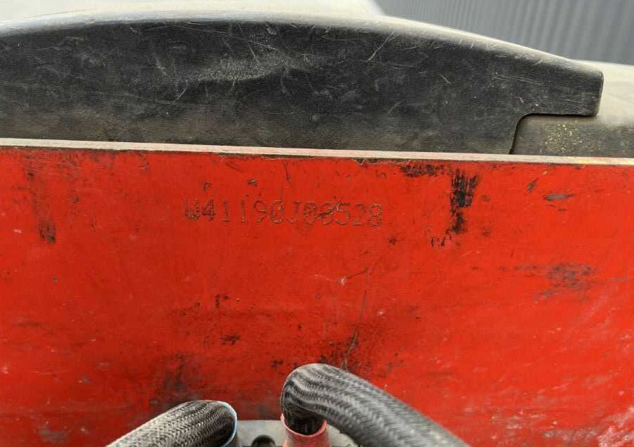 Linde P30C - Noliktavas vilcējs: foto 4 Linde P30C - Noliktavas vilcējs: foto 4