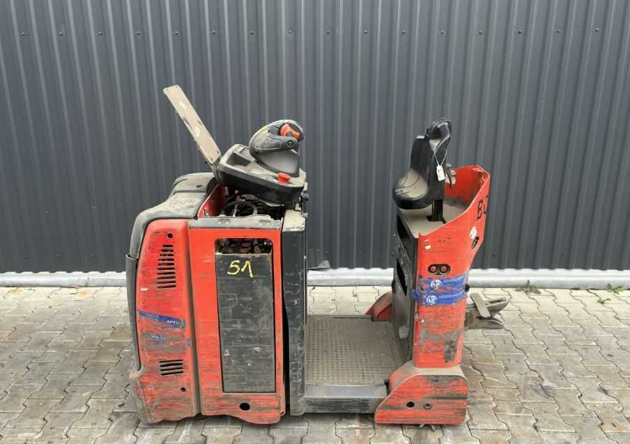 Linde P30C - Noliktavas vilcējs: foto 2 Linde P30C - Noliktavas vilcējs: foto 2