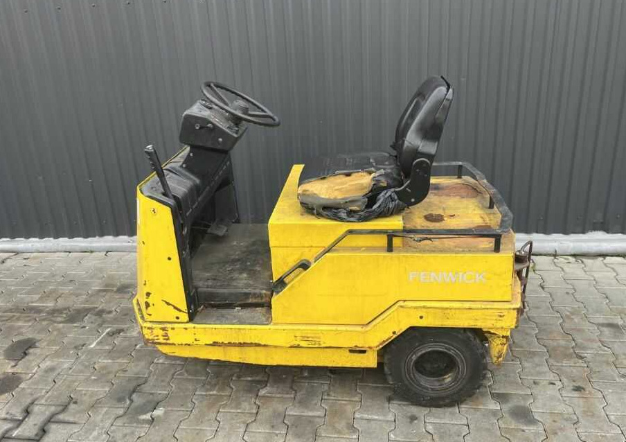 Linde P50Z - Noliktavas vilcējs: foto 2 Linde P50Z - Noliktavas vilcējs: foto 2