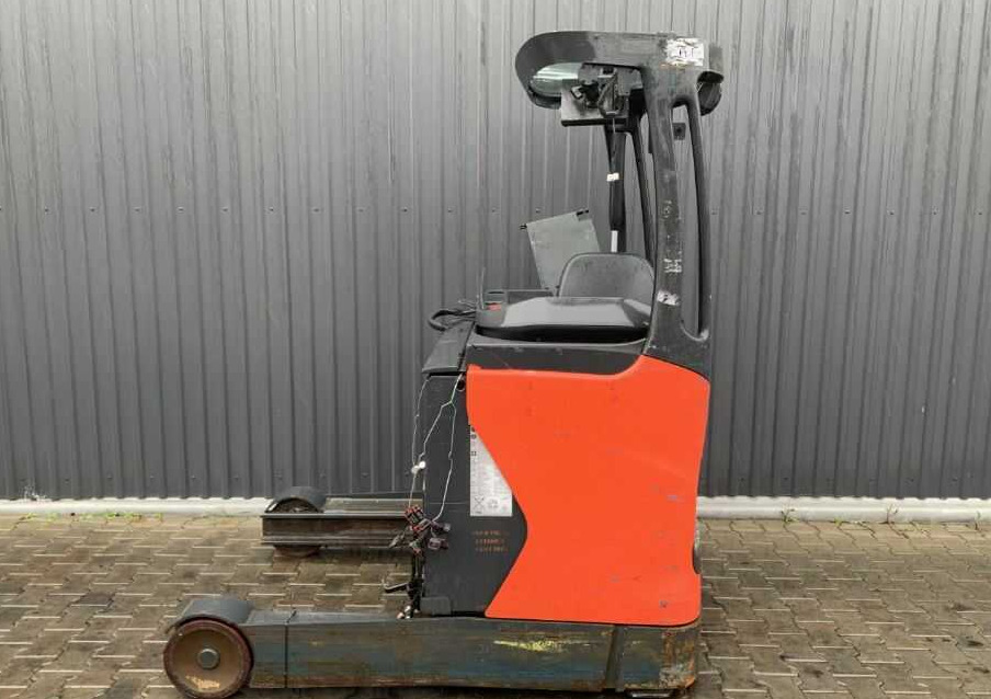 Linde R16HD-01 - Bīdmasta krautņotājs: foto 2 Linde R16HD-01 - Bīdmasta krautņotājs: foto 2