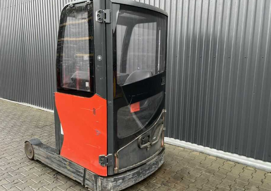 Linde R16HD-01 - Bīdmasta krautņotājs: foto 3 Linde R16HD-01 - Bīdmasta krautņotājs: foto 3
