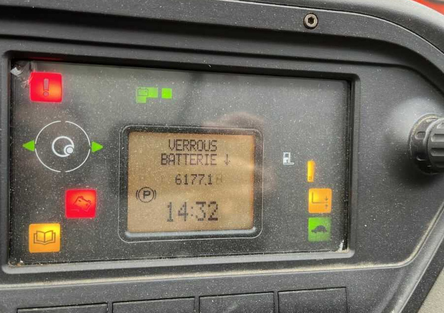 Linde R16HD-01 - Bīdmasta krautņotājs: foto 5 Linde R16HD-01 - Bīdmasta krautņotājs: foto 5