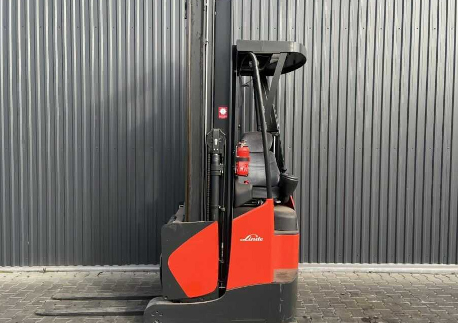 Linde R16X-03 - Bīdmasta krautņotājs: foto 2 Linde R16X-03 - Bīdmasta krautņotājs: foto 2