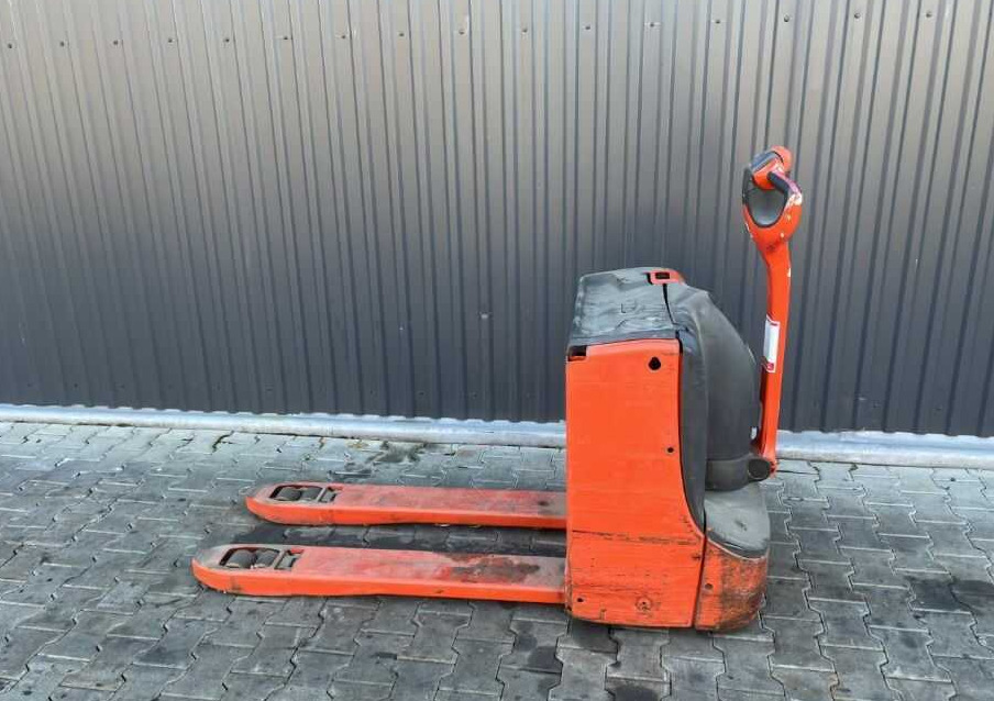 Linde T16 - Rokas palešu ratiņi: foto 2 Linde T16 - Rokas palešu ratiņi: foto 2