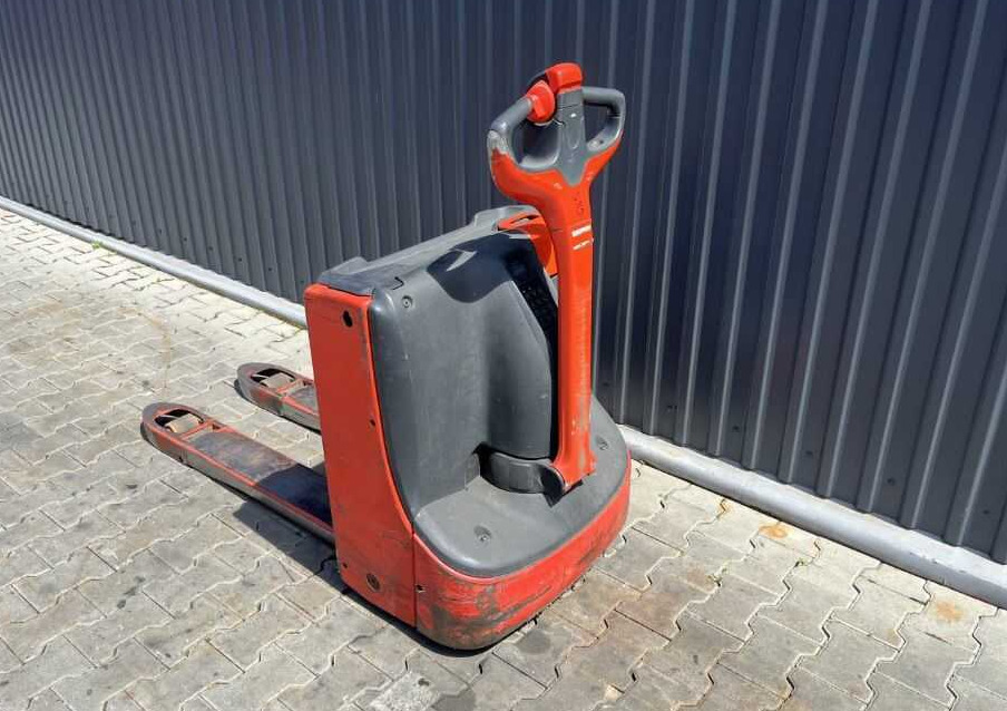 Linde T16 - Rokas palešu ratiņi: foto 3 Linde T16 - Rokas palešu ratiņi: foto 3
