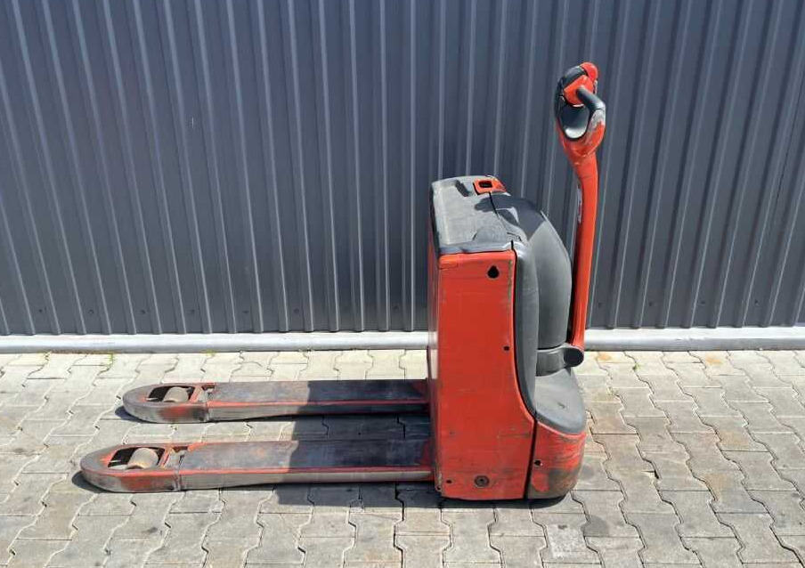 Linde T16 - Rokas palešu ratiņi: foto 2 Linde T16 - Rokas palešu ratiņi: foto 2