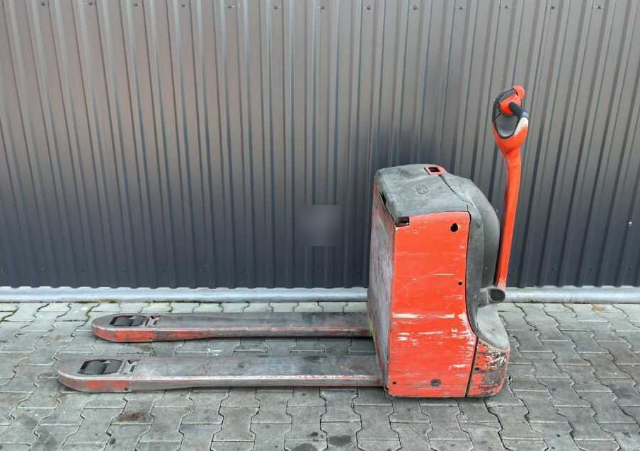 Linde T18 - Rokas palešu ratiņi: foto 2 Linde T18 - Rokas palešu ratiņi: foto 2