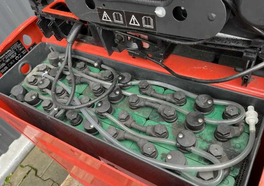 Linde T18 - Rokas palešu ratiņi: foto 5 Linde T18 - Rokas palešu ratiņi: foto 5