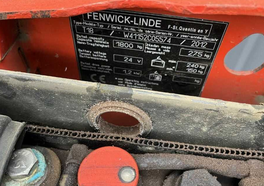 Linde T18 - Rokas palešu ratiņi: foto 4 Linde T18 - Rokas palešu ratiņi: foto 4