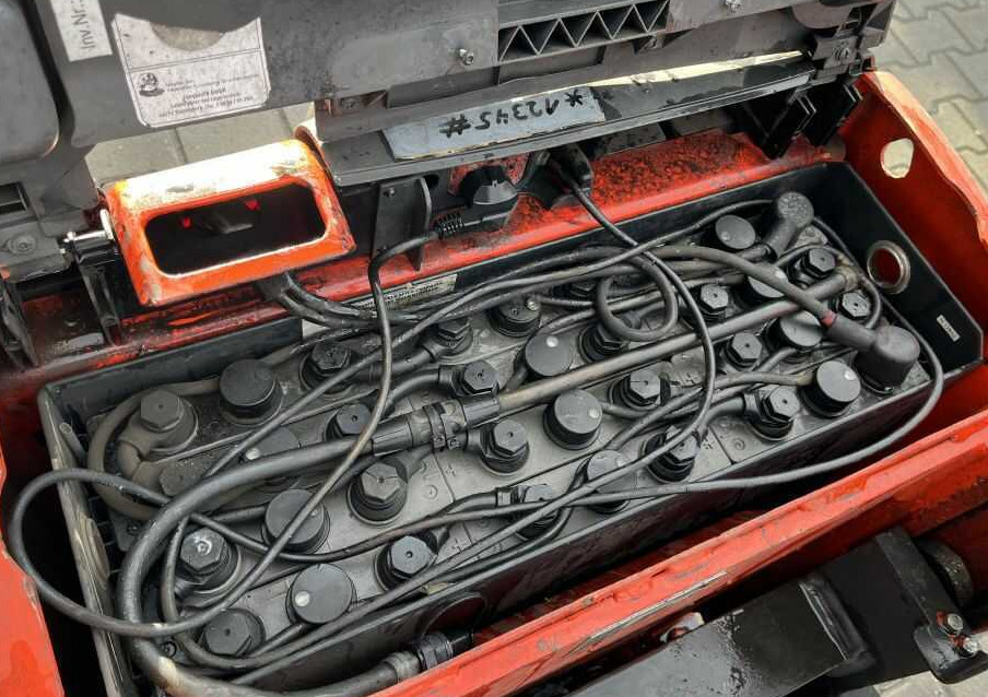 Linde T20 - Rokas palešu ratiņi: foto 5 Linde T20 - Rokas palešu ratiņi: foto 5