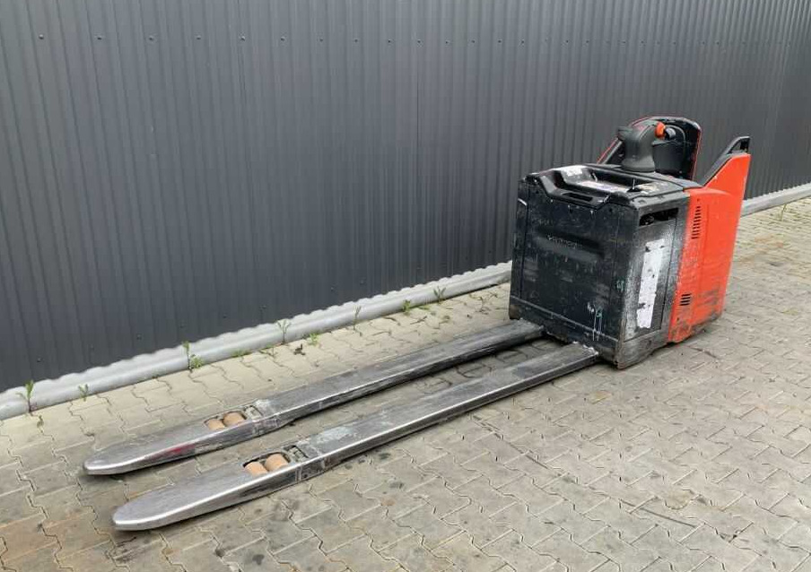 Linde T20SP - Rokas palešu ratiņi: foto 1 Linde T20SP - Rokas palešu ratiņi: foto 1