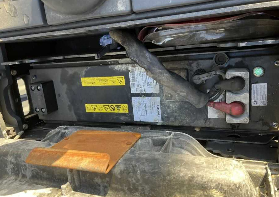 Linde T24SP - Rokas palešu ratiņi: foto 5 Linde T24SP - Rokas palešu ratiņi: foto 5