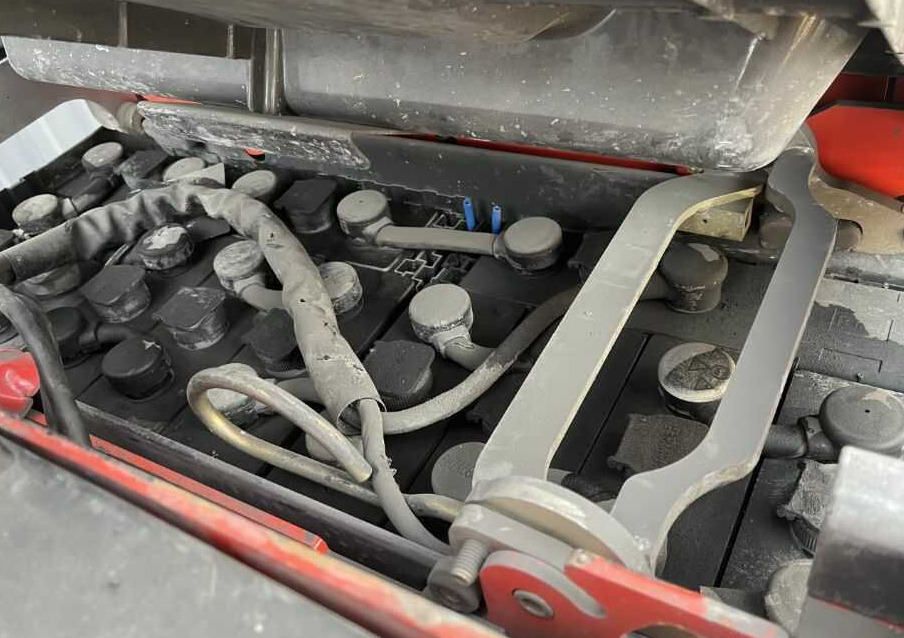 Linde V08-02 - Komplektētājs: foto 5 Linde V08-02 - Komplektētājs: foto 5