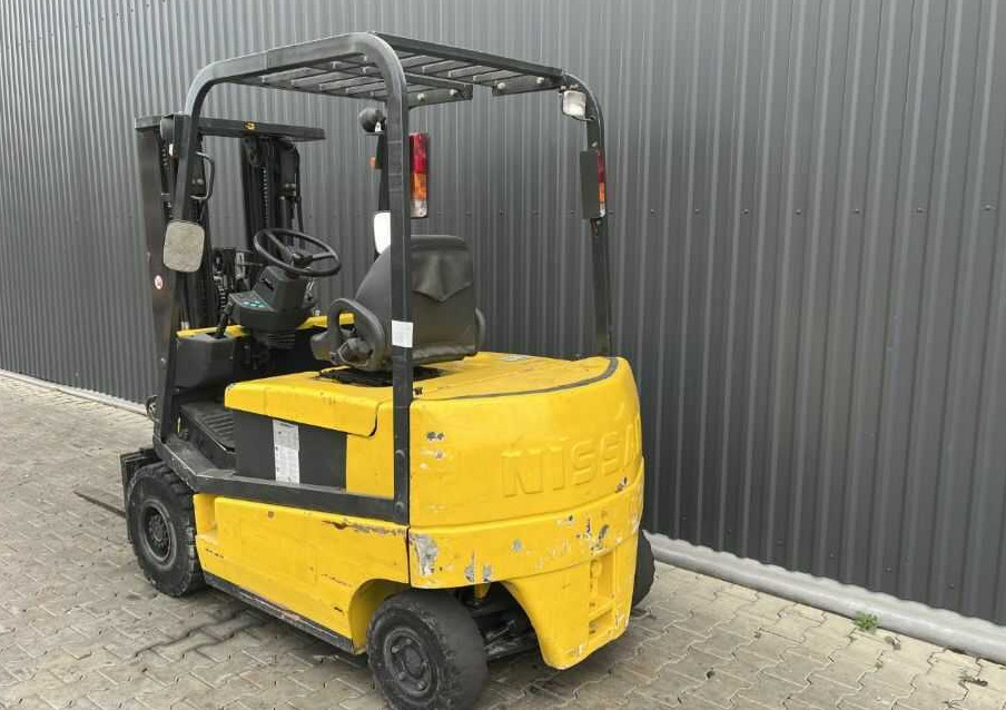 Nissan Q02L25CU - Elektroiekrāvējs: foto 3 Nissan Q02L25CU - Elektroiekrāvējs: foto 3
