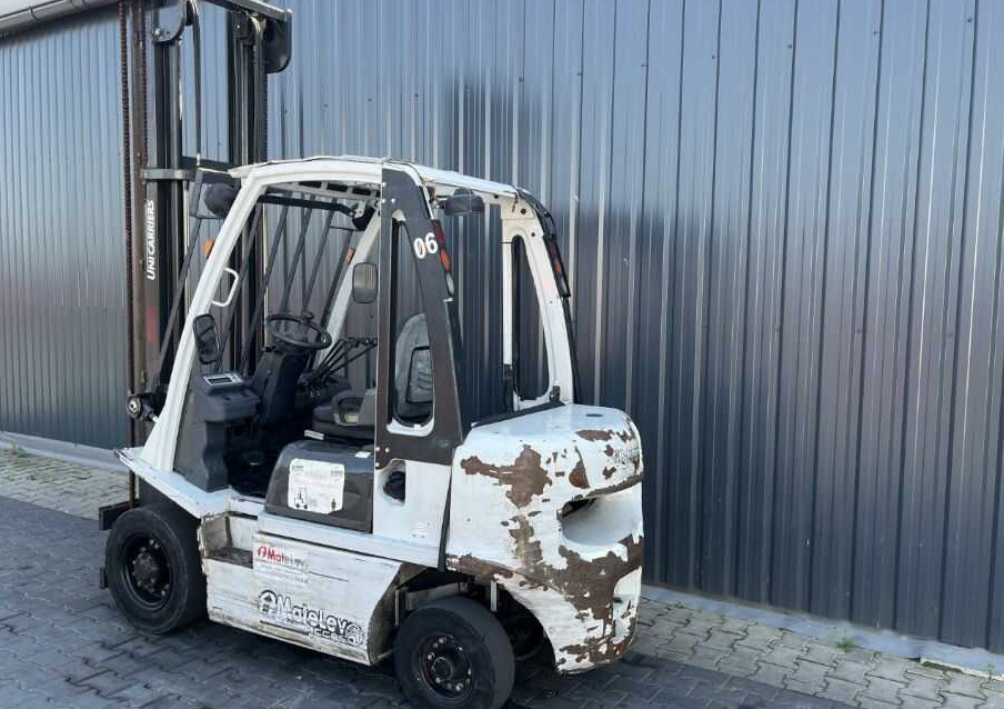 Nissan Y1D2A25Q - Dīzeļiekrāvējs: foto 3 Nissan Y1D2A25Q - Dīzeļiekrāvējs: foto 3