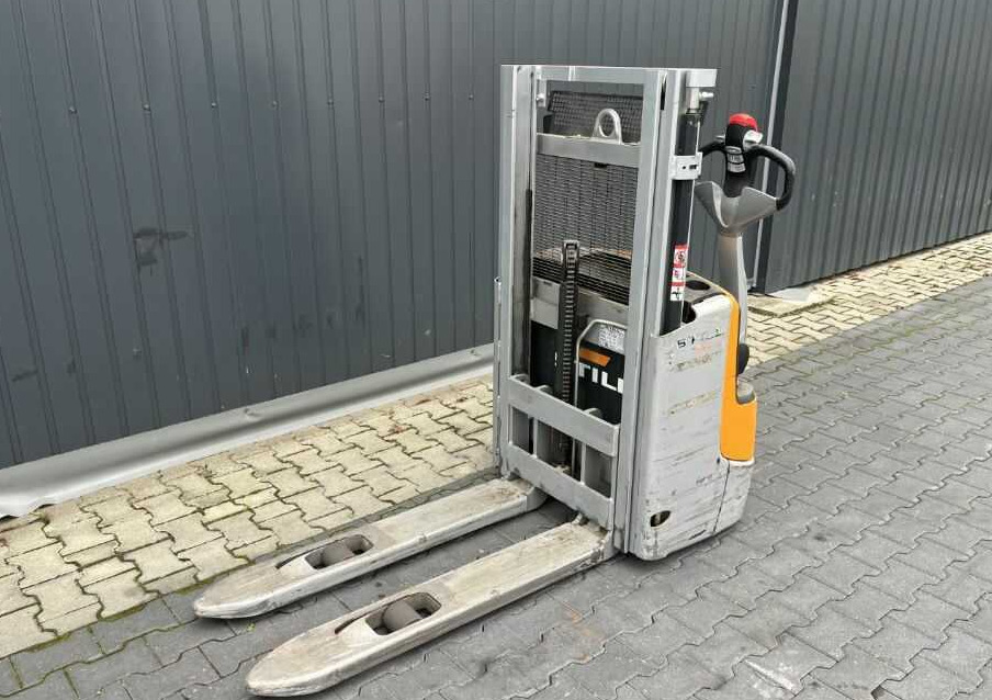 Still EXV12 - Krautņotājs: foto 1 Still EXV12 - Krautņotājs: foto 1