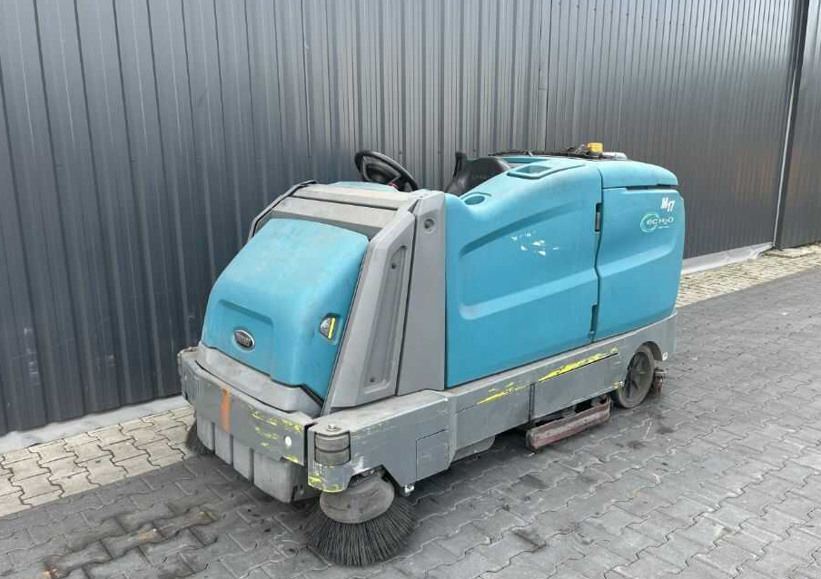Tennant M17 - Industriālais putekļu sūcējs: foto 1 Tennant M17 - Industriālais putekļu sūcējs: foto 1