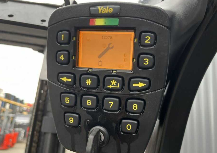 Elektroiekrāvējs Yale ERP15VC: foto 8