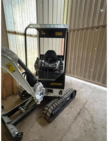 Bobcat E14 - Mini-ekskavators: foto 3 Bobcat E14 - Mini-ekskavators: foto 3