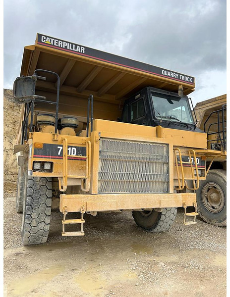 Bezceļu pašizgāzējs Caterpillar 771D: foto 14