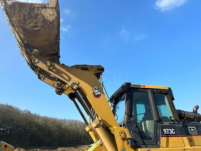 Caterpillar 973C - Kāpurķēžu iekrāvējs: foto 3 Caterpillar 973C - Kāpurķēžu iekrāvējs: foto 3