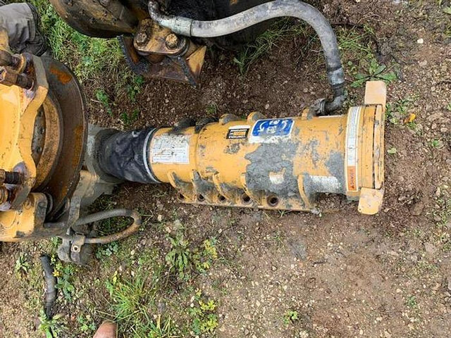 Caterpillar Cat 769 C Cat 771D and Cat 773B pour piece / for parts - - Asis un rezerves daļas: foto 4 Caterpillar Cat 769 C Cat 771D and Cat 773B pour piece / for parts - - Asis un rezerves daļas: foto 4