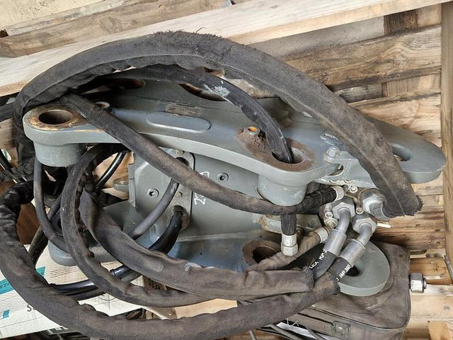 Liebherr SW33 - Celtniecības tehnika: foto 2 Liebherr SW33 - Celtniecības tehnika: foto 2