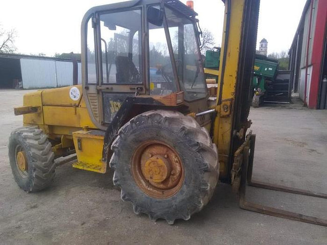 JCB 930 - Autokrāvējs: foto 1 JCB 930 - Autokrāvējs: foto 1