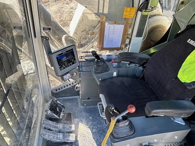 Liebherr R9100 - Kāpurķēžu ekskavators: foto 5 Liebherr R9100 - Kāpurķēžu ekskavators: foto 5