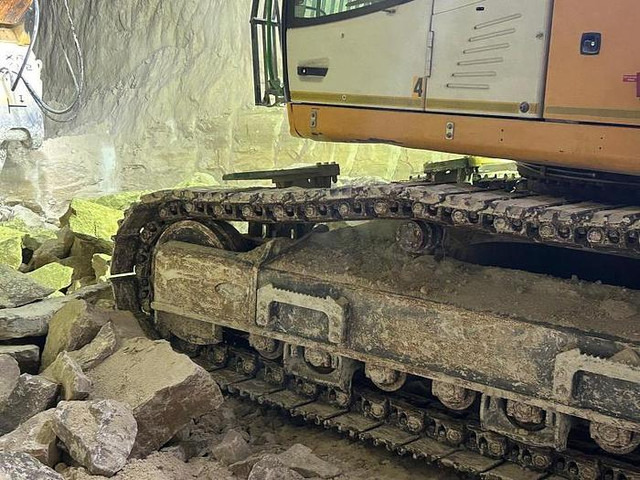 Liebherr R956HD - Kāpurķēžu ekskavators: foto 3 Liebherr R956HD - Kāpurķēžu ekskavators: foto 3