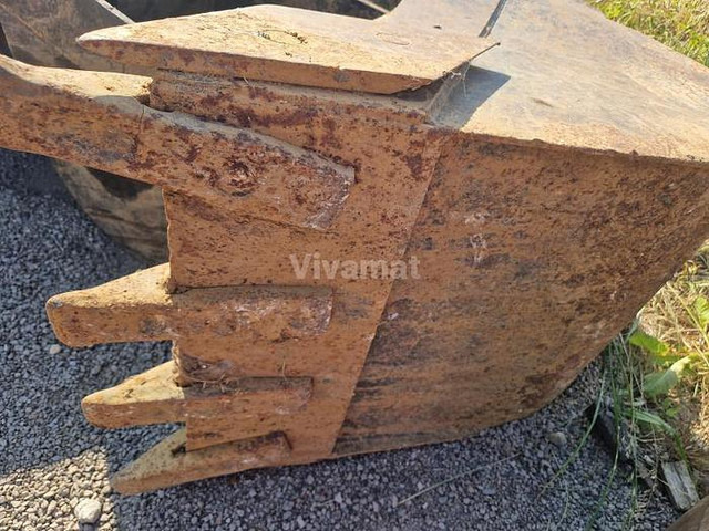 Terex TLB840PS - Kauss: foto 2 Terex TLB840PS - Kauss: foto 2