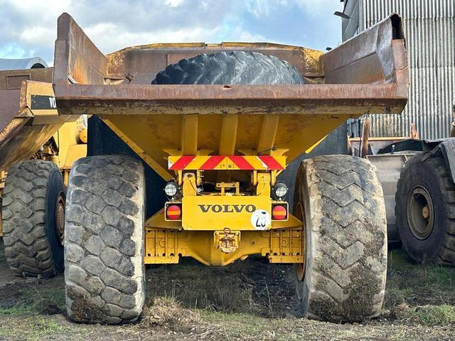 Volvo A 25 B - Bezceļu pašizgāzējs: foto 5 Volvo A 25 B - Bezceļu pašizgāzējs: foto 5