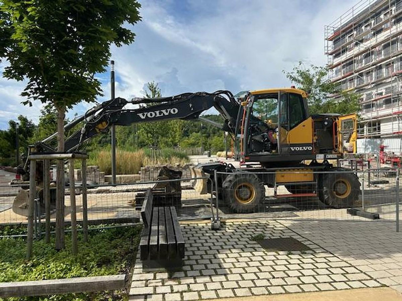 Riteņu ekskavators Volvo EWR150E: foto 1