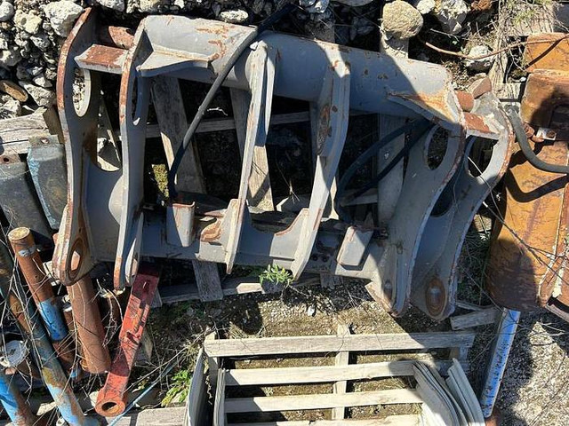 Volvo L120C/D/E/F/H L90C/D/E/F - Ātrā sakabe: foto 3 Volvo L120C/D/E/F/H L90C/D/E/F - Ātrā sakabe: foto 3