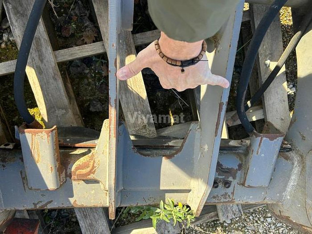Volvo L120C/D/E/F/H L90C/D/E/F - Ātrā sakabe: foto 4 Volvo L120C/D/E/F/H L90C/D/E/F - Ātrā sakabe: foto 4